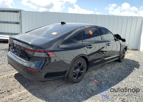 2021 Honda Accord Se z USA, uszkodzony, nr VIN 1HGCY1F4XSA013620